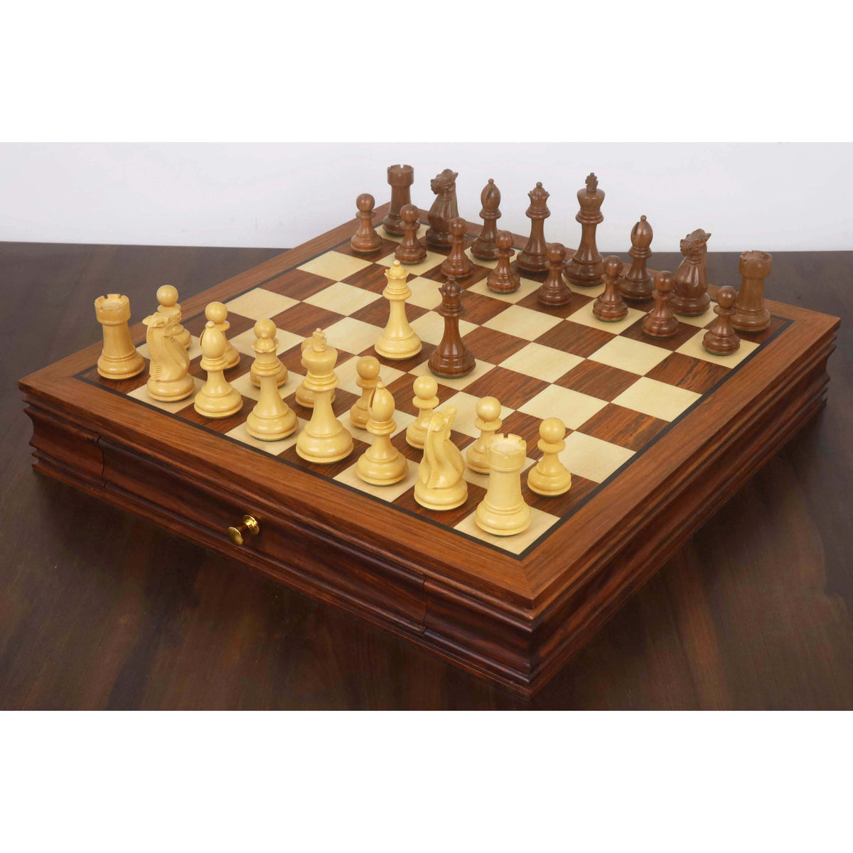 Complete 20-inch luxury golden rosewood chess set with Staunton pieces and internal storage.