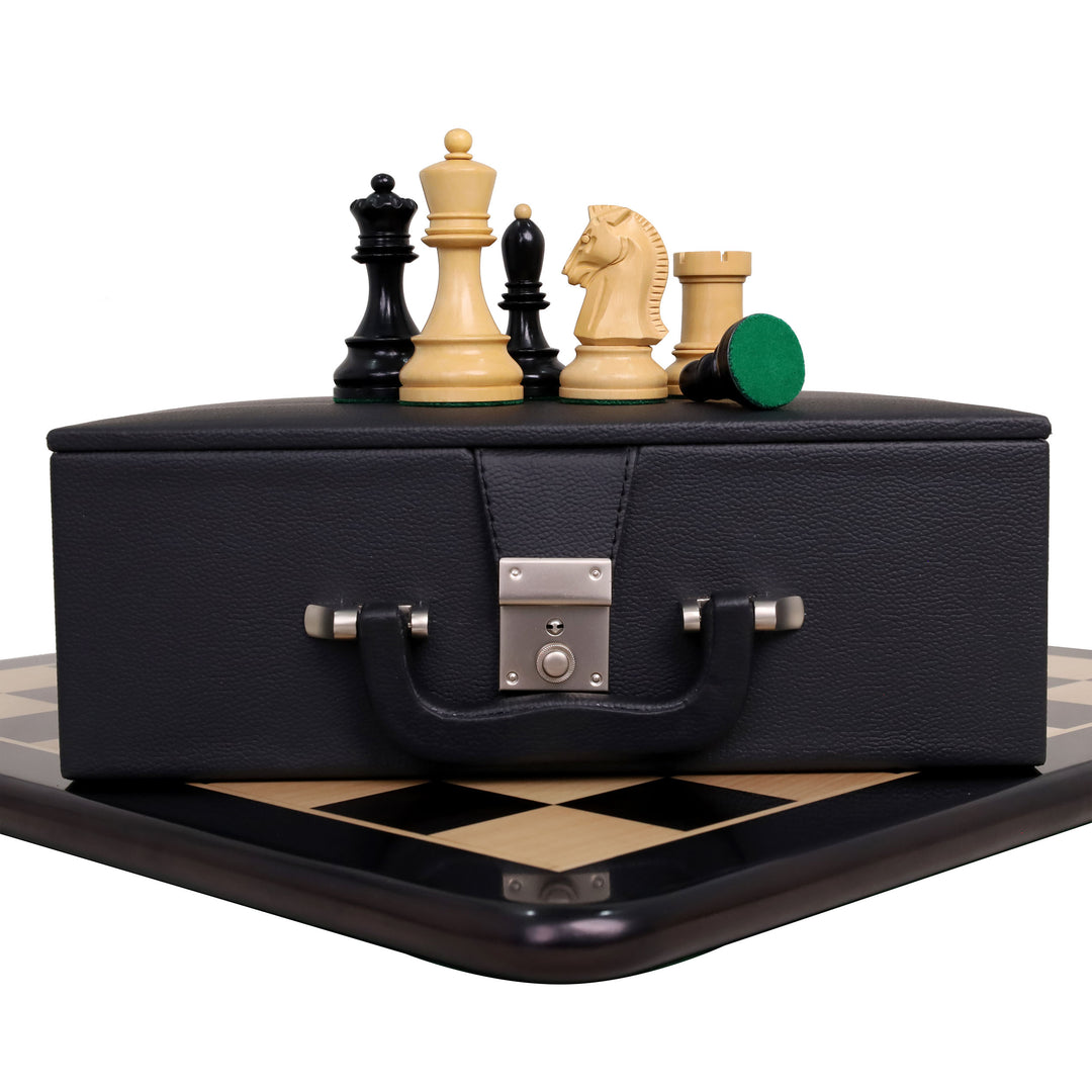 3,8-Zoll-Schachspiel „Fischer Dubrovnik“ aus den 1950er Jahren, aus Ebenholz und Buchsbaum, inklusive Brett und Schachtel
