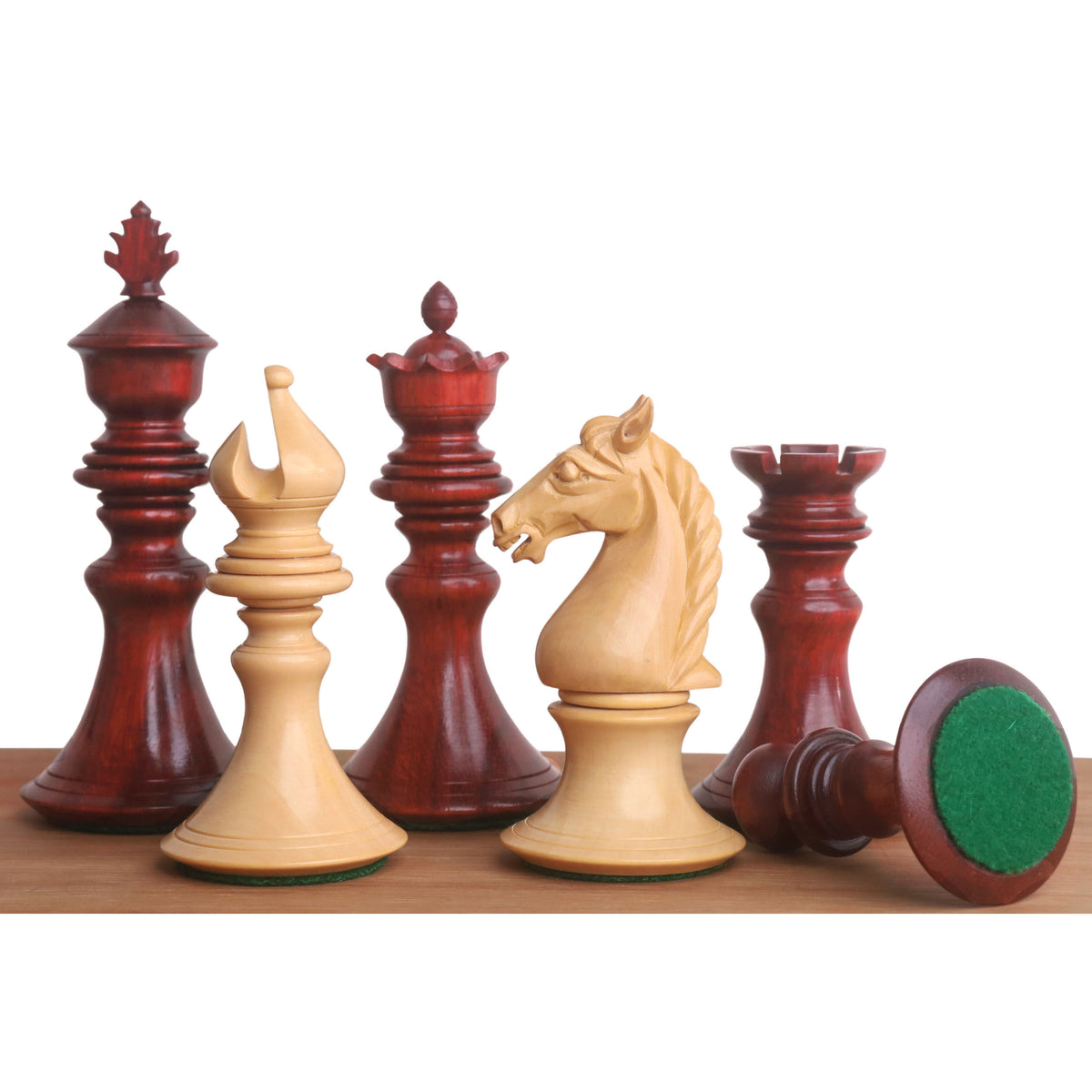 Luxury Staunton Aristocrat chess pieces in bud rosewood and boxwood.
