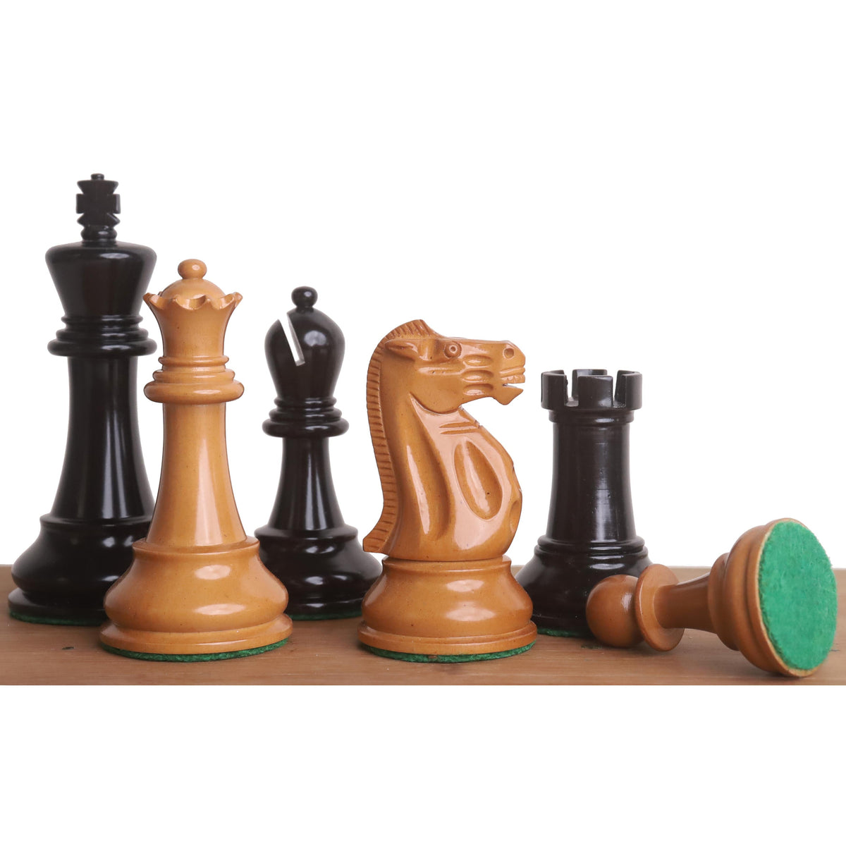 Légèrement imparfait 3.9" Jeu d'échecs Lessing Staunton - Pièces seulement - Bois d'ébène naturel et buis laqué antique