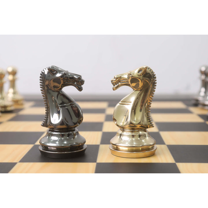 3.9” Luksusowy zestaw szachów z mosiądzu i metalu z serii Fierce Knight - tylko figury - metaliczne złoto i szarość