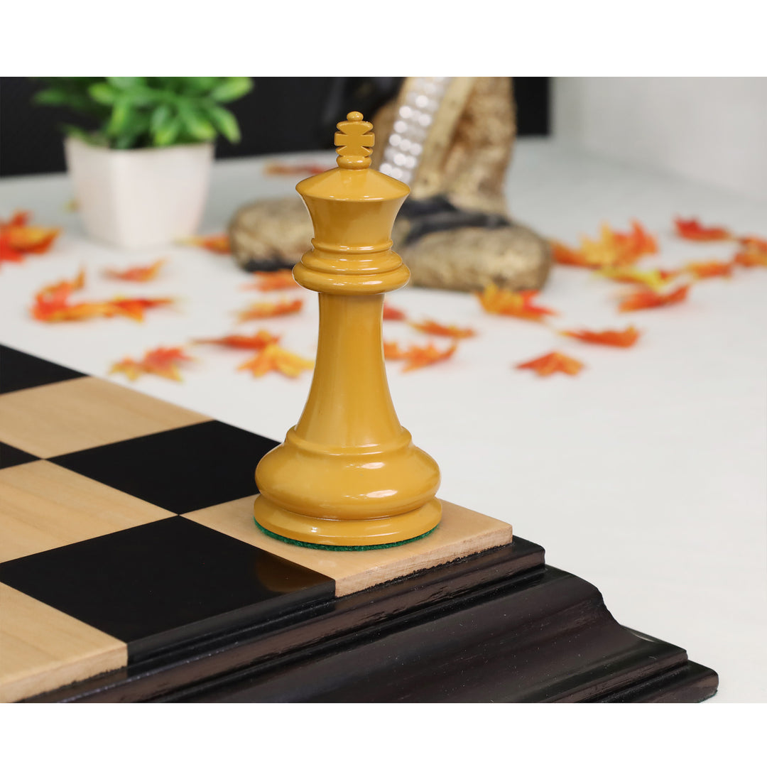Boxwood 1849 Jacques Cook Staunton king chess piece close-up