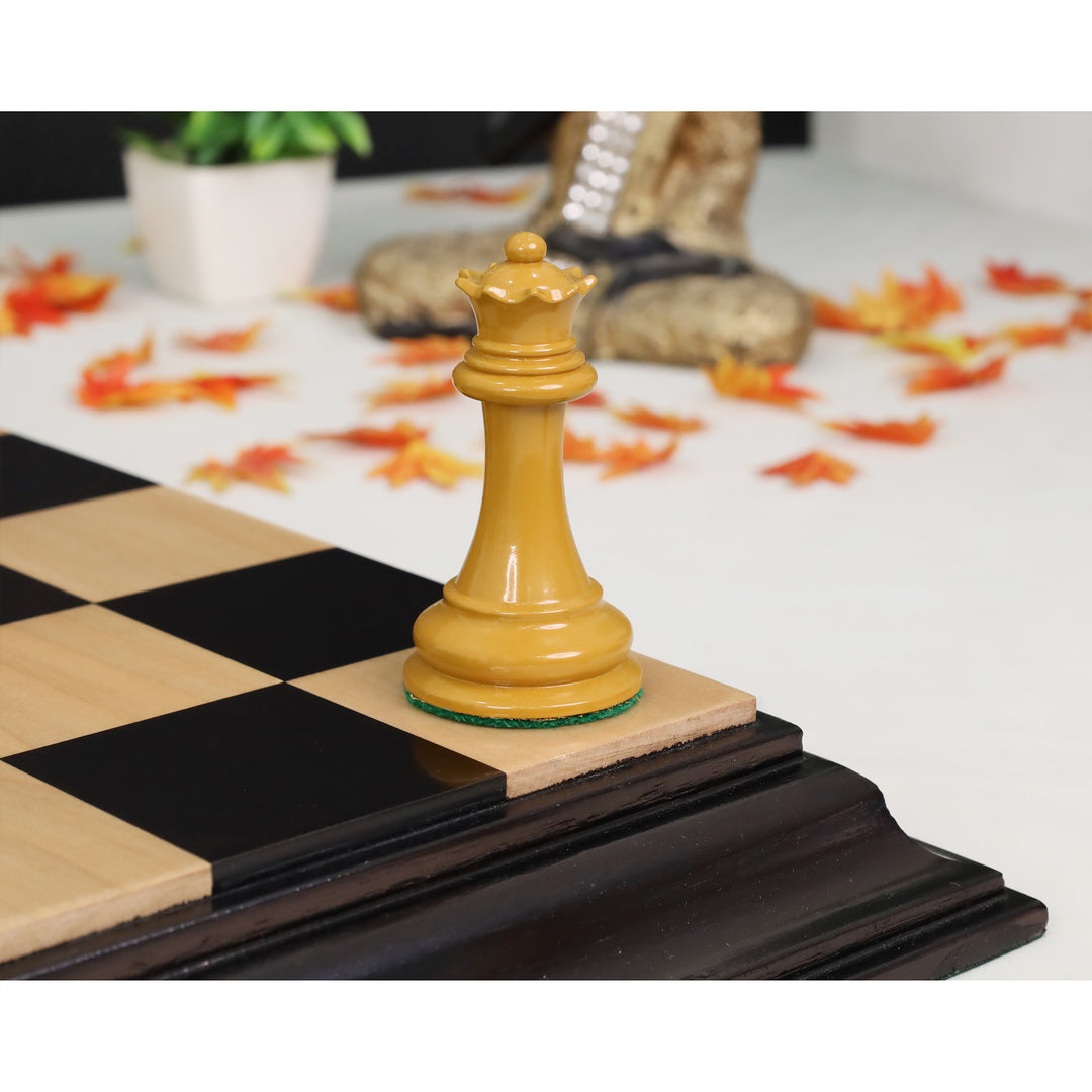 Boxwood 1849 Jacques Cook Staunton queen chess piece on board
