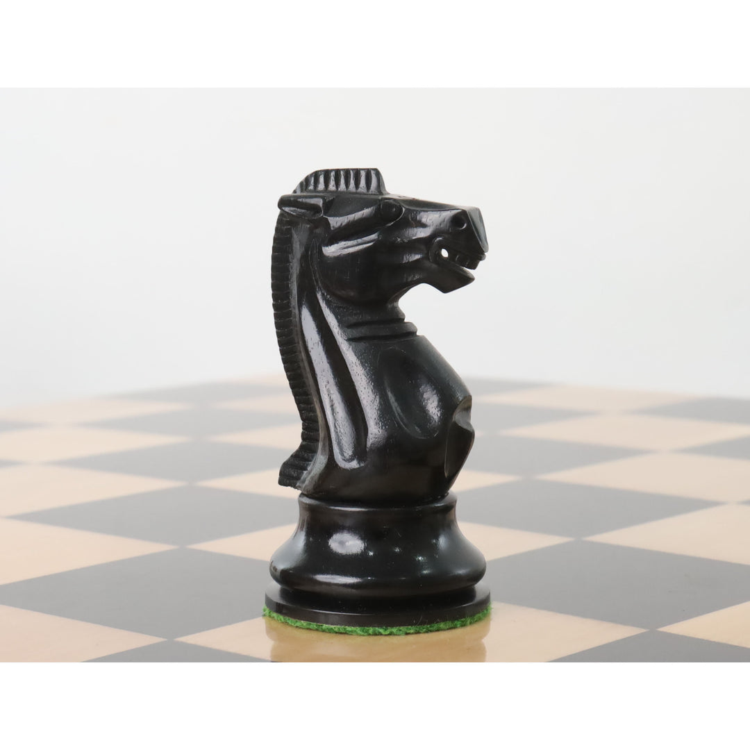 Jeu d'échecs légèrement imparfait du 19ème siècle reproduit par B & Co - Pièces d'échecs uniquement - Bois d'ébène véritable - 4.3″.