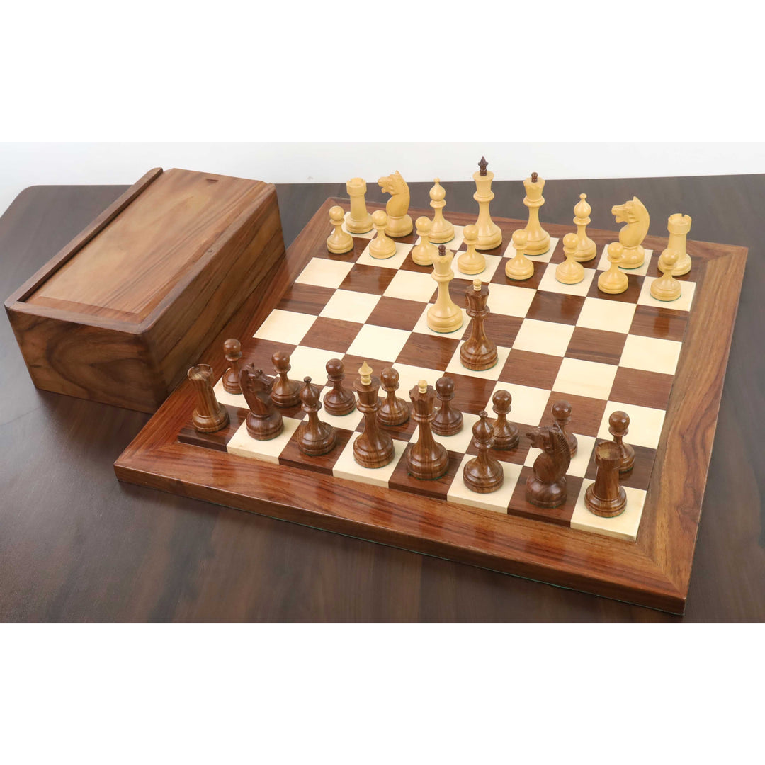 Nieznacznie niedoskonały 4,5” radziecki rosyjski zestaw szachowy z 1960 roku - tylko szachy - podwójnie ważone złote drewno różane