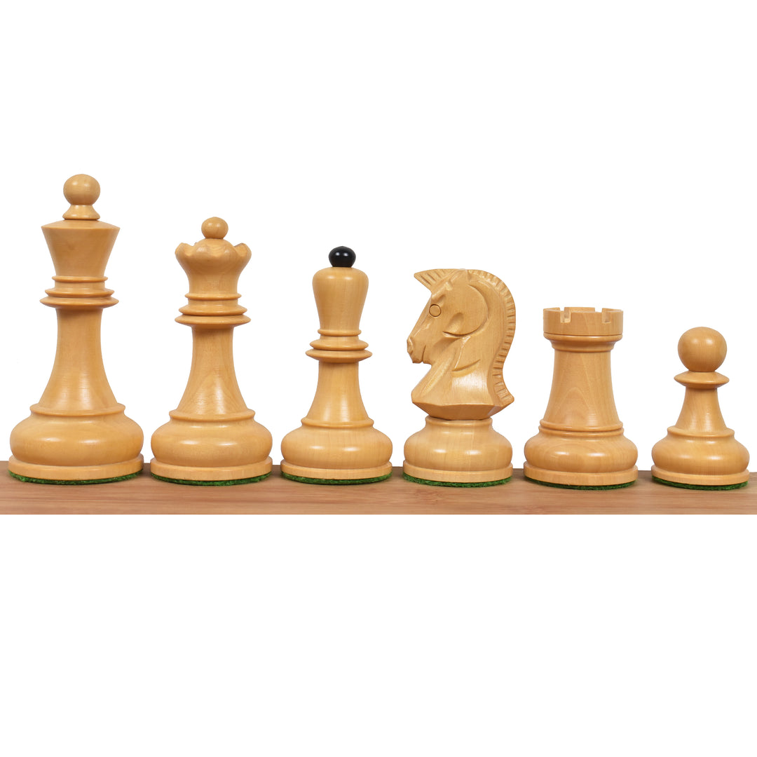 Set of natural boxwood 1970s Dubrovnik style chess pieces showing king, queen, bishop, knight, rook, and pawn.