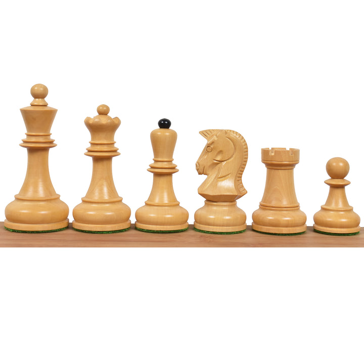 Set of natural boxwood 1970s Dubrovnik style chess pieces showing king, queen, bishop, knight, rook, and pawn.