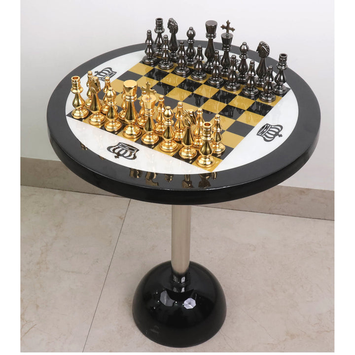Ensemble de pièces d'échecs de luxe en laiton et métal, plateau et table - 21" de haut