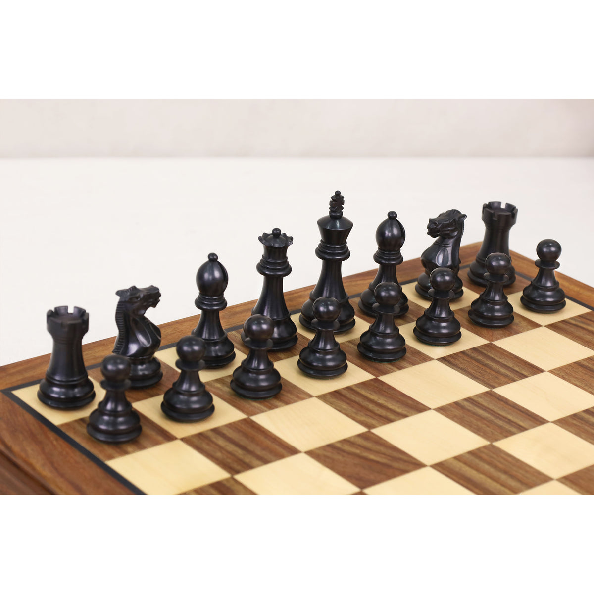 15 inch Legacy magnetisch reisschaakspel van goudkleurig palissander met opberglades – Gift Edition