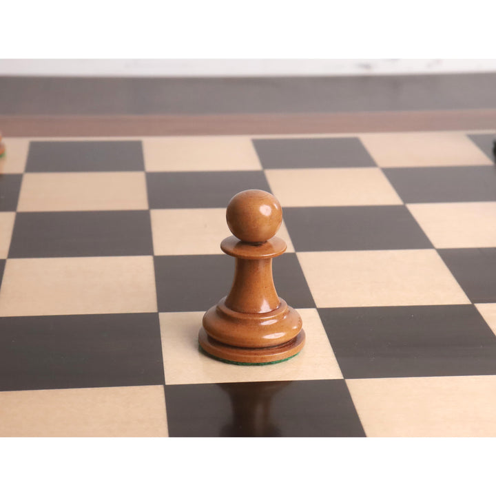 1849 Jeu d'échecs original Staunton Combo - Pièces en Distress laqué Antiqued Boxwood & Ebony avec planche et boîte