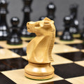 Side profile of a double-weighted boxwood knight from the 1972 Reykjavik series.