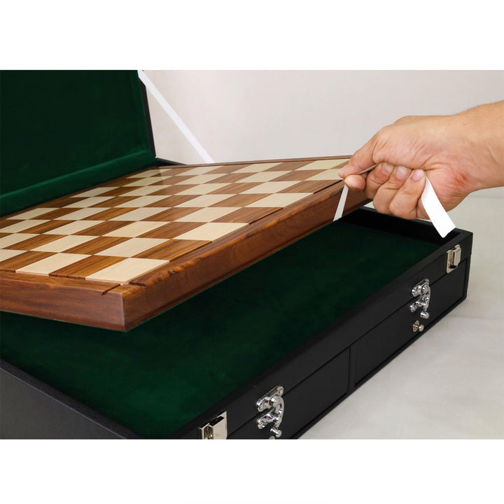 Built-in lifting strap allows easy removal of a flat chess board from the storage case.