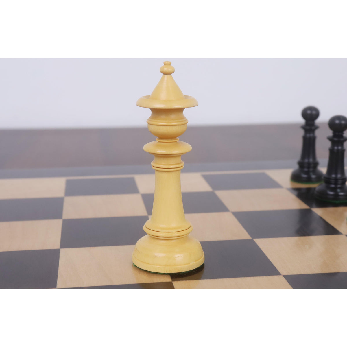 Handcrafted natural boxwood king piece from the Edinburgh Northern Upright chess set.