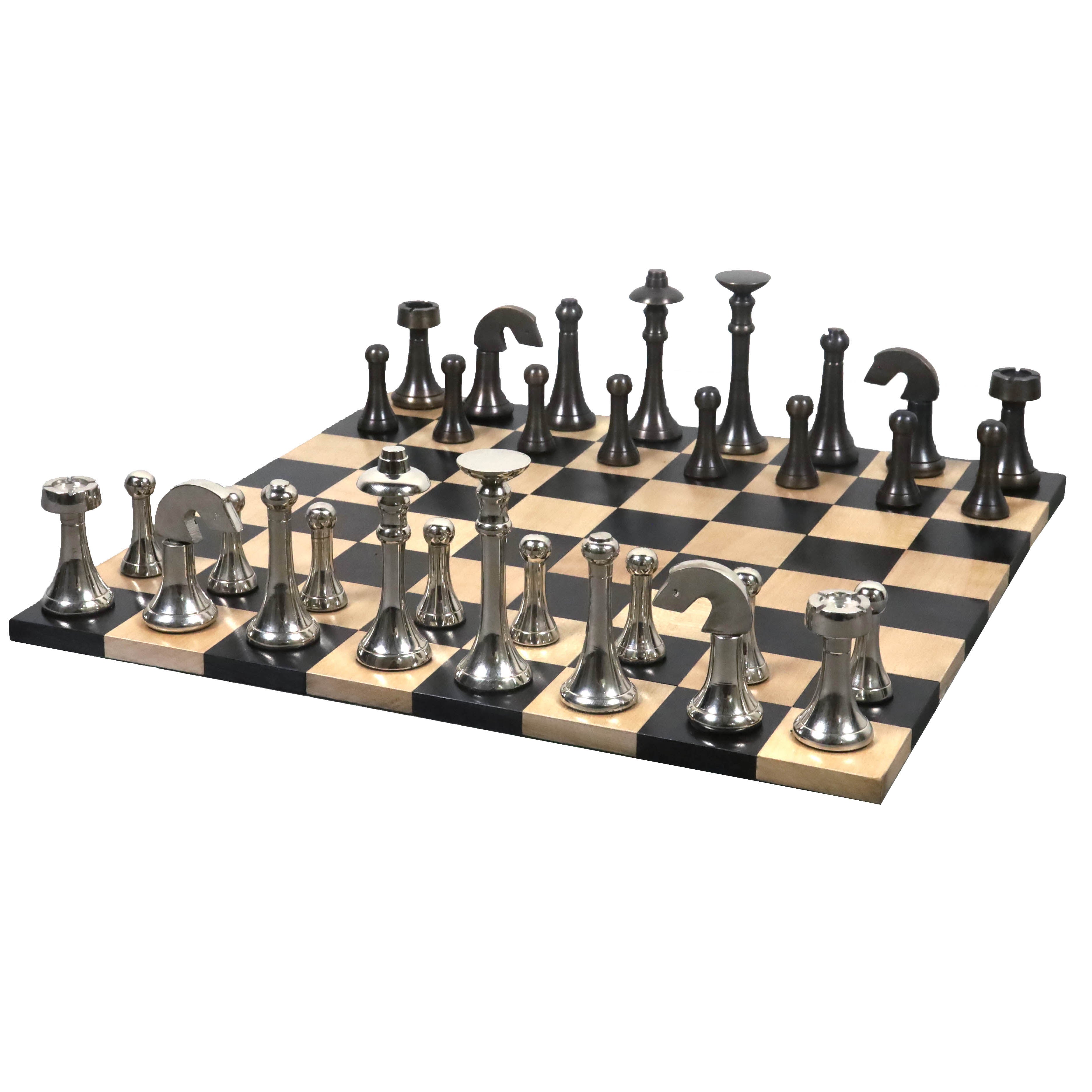Set Catur Manopoulos Empire di kotak kayu permainan dan papan catur atas meja de Set Catur Manopoulos Empire di kotak kayu permainan dan papan catur atas meja de