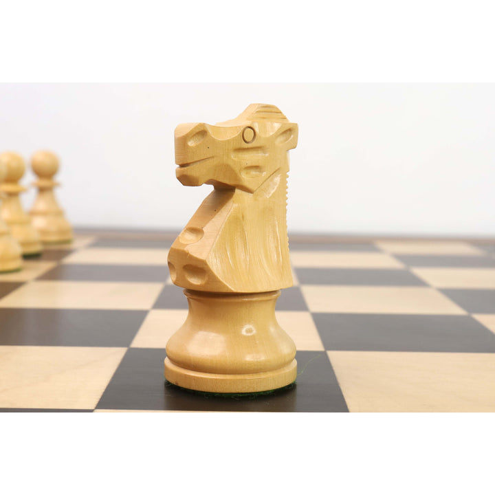 Reprodukowany francuski zestaw szachów Lardy Staunton - tylko szachy - ważone drewno - 4 królowe