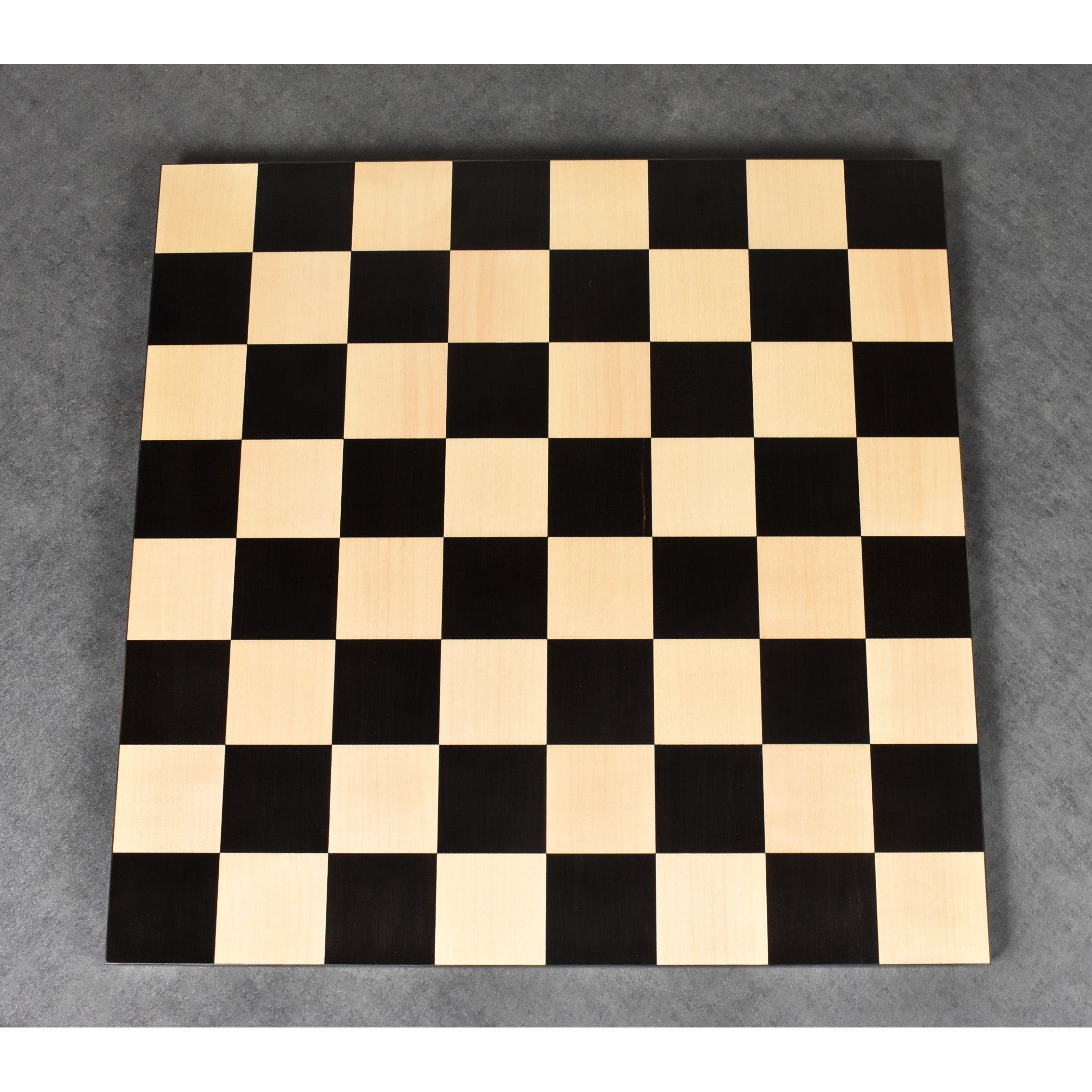 Best Value Staunton tournament chess pieces - black and cream