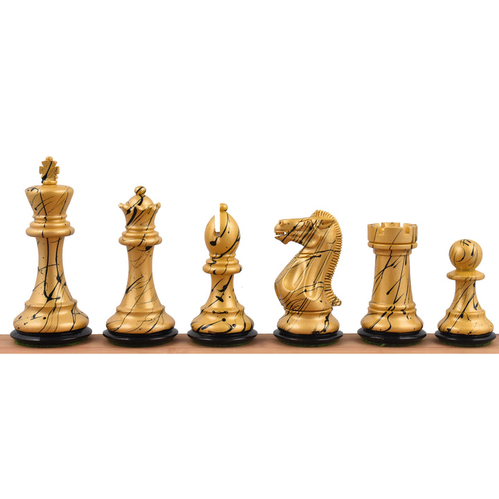 Pièces d'échecs noires et dorées peintes à la main 4.1" Vanguard Series Staunton avec un grand échiquier de 23" en bois d'ébène et d'érable - bordures en Sheesham et boîte de rangement en similicuir