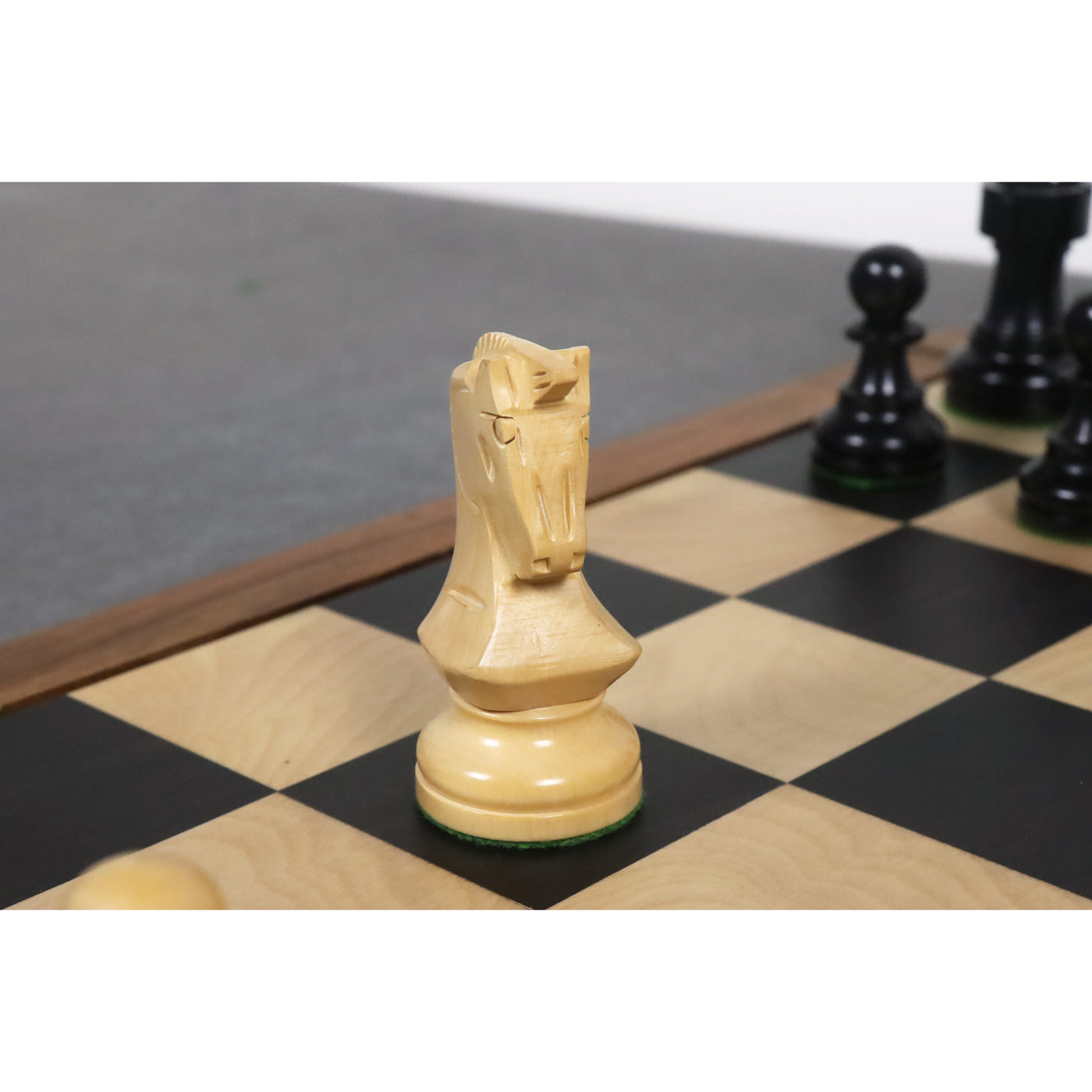 Slightly Imperfect 1950 Reproduced Bobby Fischer 3.7" Dubrovnik Chess Pieces Set Ebonised Boxwood