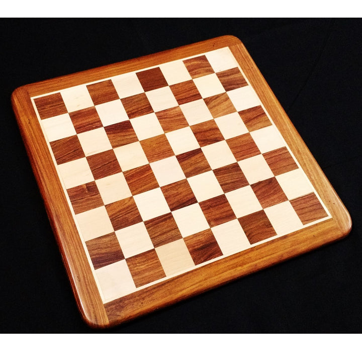 Drewniana plansza szachowa 19" inkrustowana - złote drewno różane i klonowe