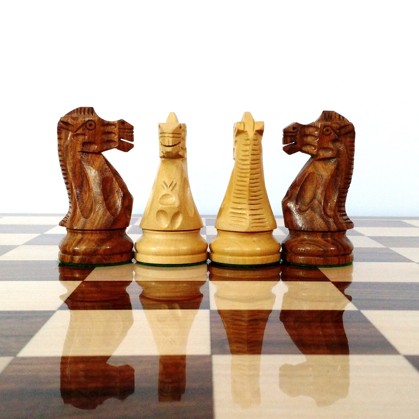 Classic Staunton Weighted Chess Pieces set
